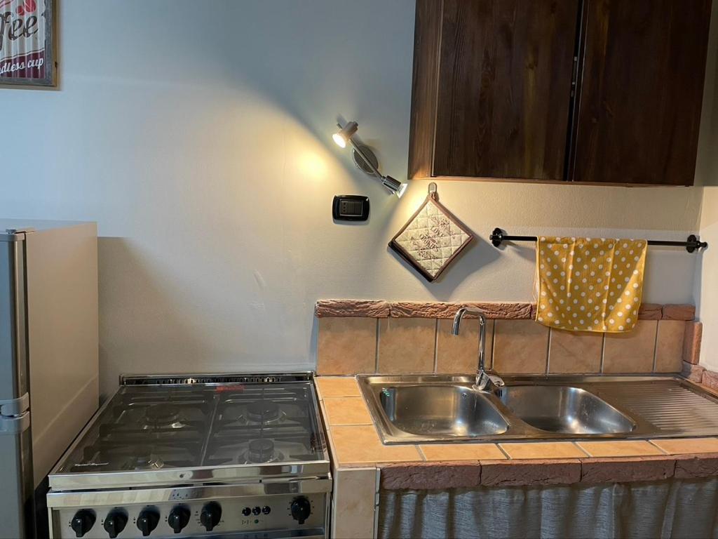 Ferienwohnung Monolocale Deluxe A 2,7 Km Dal Mare Per 2 Persone Siderno Exterior foto