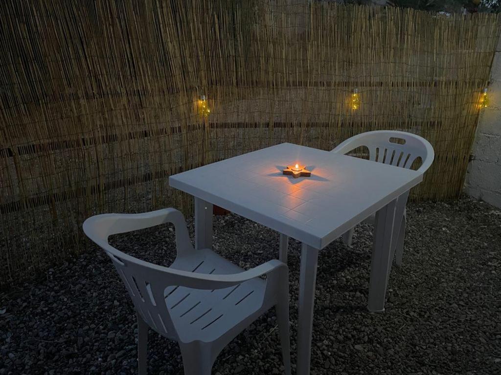 Ferienwohnung Monolocale Deluxe A 2,7 Km Dal Mare Per 2 Persone Siderno Exterior foto